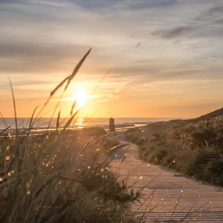 Huus Suelltje In't Logis 아파트